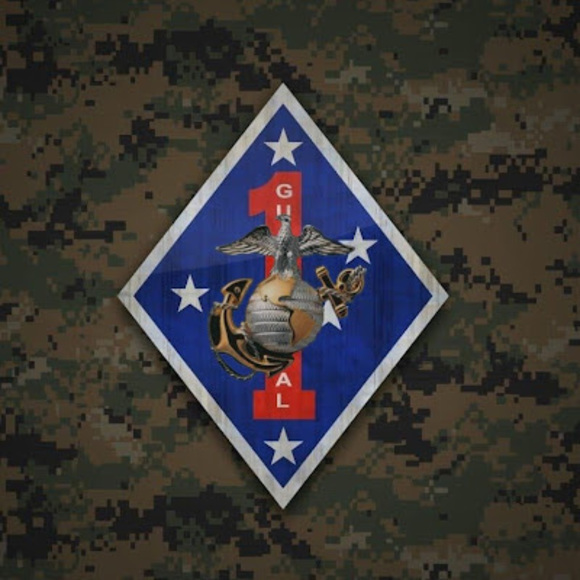 Meet your Posher, Lucas - Picture 1 of 1